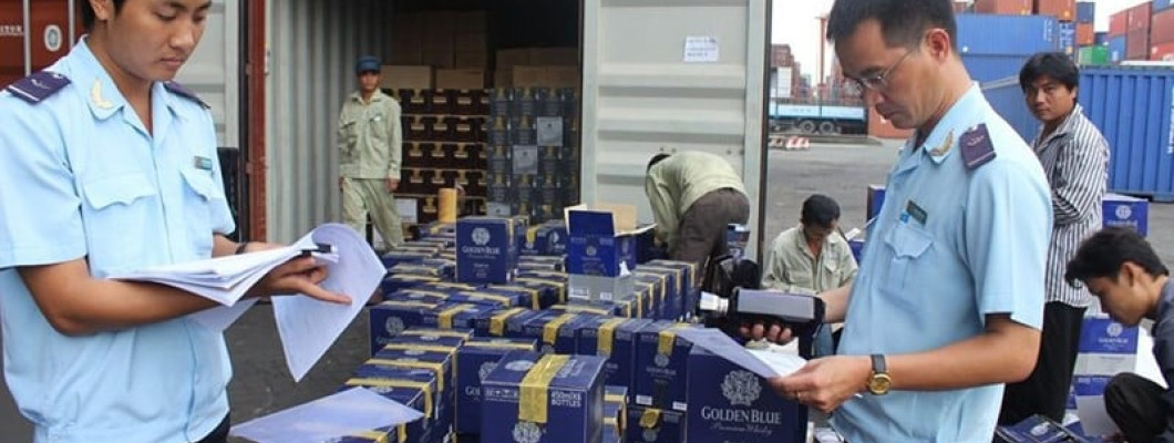 Cục Hải quan cảnh báo gian lận thuế với gạch, đá ốp lát nhân tạo nhập khẩu Cục Hải quan cảnh báo gian lận thuế với gạch, đá ốp lát nhân tạo nhập khẩu