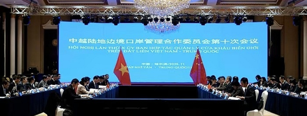 Thúc đẩy kết nối hạ tầng và thông quan tại các cửa khẩu Việt – Trung Thúc đẩy kết nối hạ tầng và thông quan tại các cửa khẩu Việt – Trung