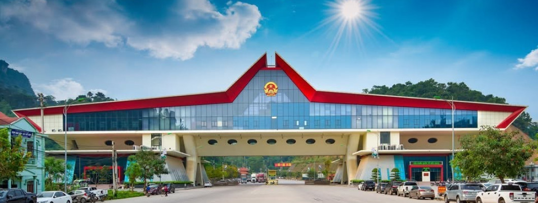 Siết chặt kiểm soát hàng lậu, hàng giả tại Lạng Sơn Siết chặt kiểm soát hàng lậu, hàng giả tại Lạng Sơn